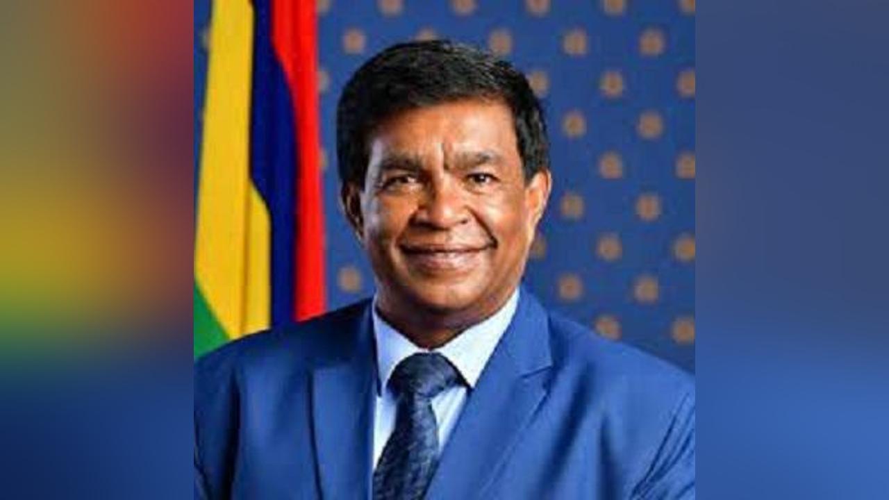 President of Mauritius Prithvirajsing Roopun to Visit Kolkata President of Mauritius Prithvirajsing Roopun to Visit Kolkata
