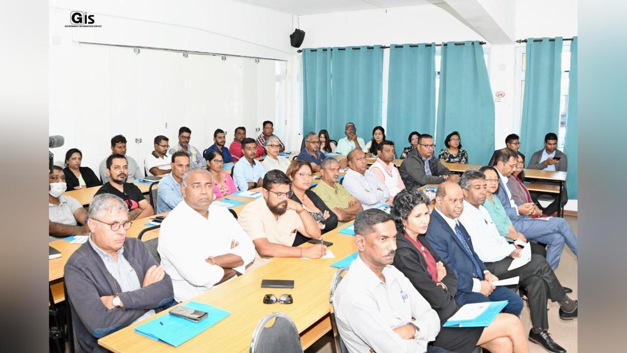 Small planters receive training on Sustainable Soil Fertility Management Small planters receive training on Sustainable Soil Fertility Management