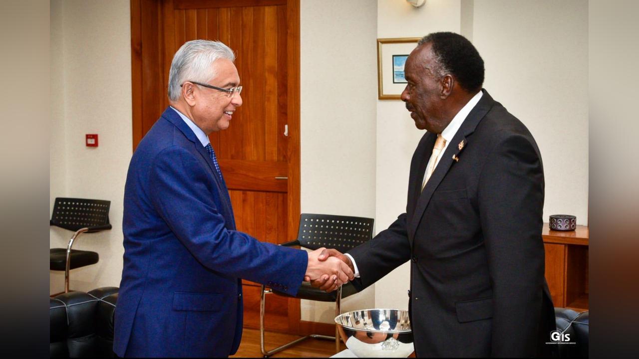 Prime Minister Jugnauth meets newly appointed Ugandan High Commissioner ...