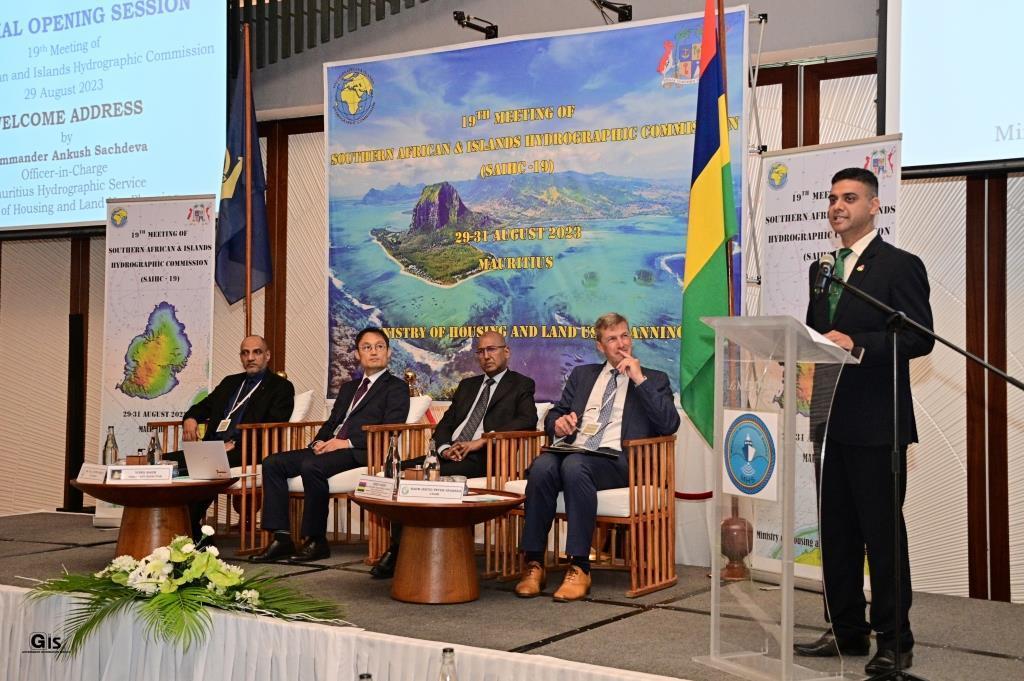 Mauritius hosts the 19th plenary Meeting of the Southern African and Islands Hydrographic Commission Mauritius hosts the 19th plenary Meeting of the Southern African and Islands Hydrographic Commission