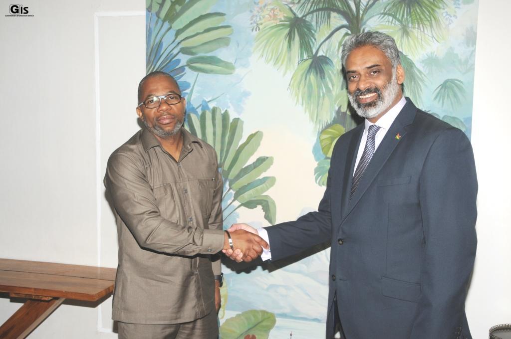 Angolan Ambassador discusses bilateral agreements with Minister Gobin ...