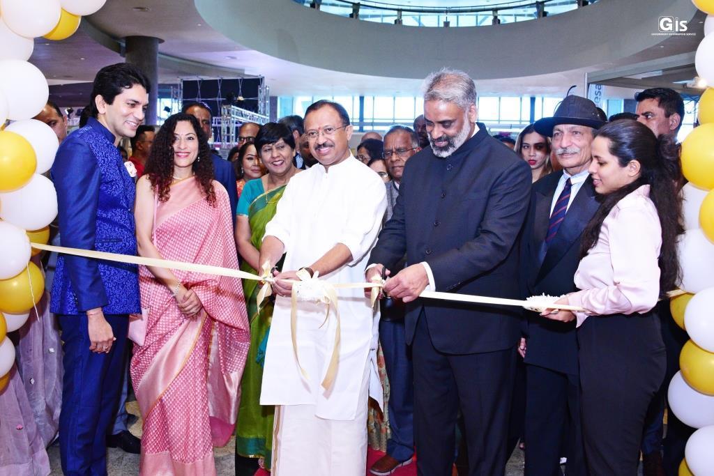 Diplomatic Relations: Indian State Minister Muraleedharan inaugurates India-Mauritius Shopping Carnival Diplomatic Relations: Indian State Minister Muraleedharan inaugurates India-Mauritius Shopping Carnival