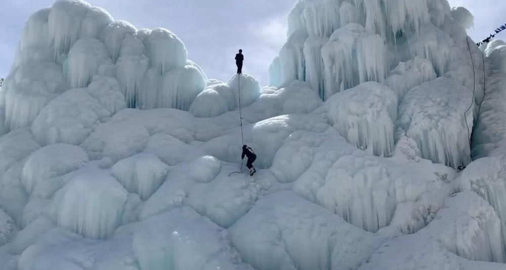 Fighting climate change with 100ft ice towers Fighting climate change with 100ft ice towers