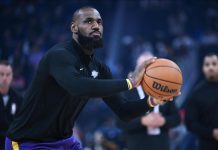 LeBron James becomes 1st NBA player to reach 50,000 points LeBron James becomes 1st NBA player to reach 50,000 points