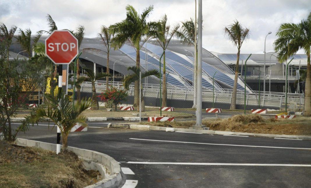 Major Drug Busts at SSR Airport Rs 281 Million Seized Major Drug Busts at SSR Airport Rs 281 Million Seized