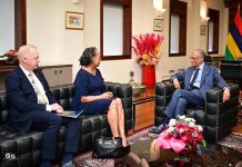 President and CEO of CCA calls on Prime Minister Ramgoolam President and CEO of CCA calls on Prime Minister Ramgoolam