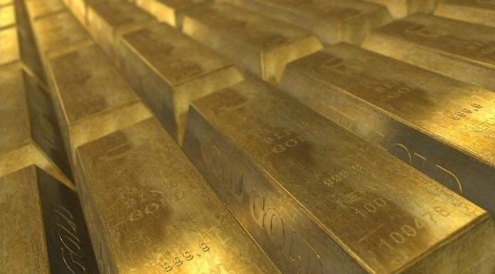 Gold Surges Above $4,500 Amid Geopolitical Tensions Gold Surges Above $4,500 Amid Geopolitical Tensions