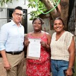 Minister Mohamed Delivers Lease Agreements to Families Minister Mohamed Delivers Lease Agreements to Families