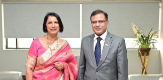 High Commissioner of Pakistan Visits Minister Jeetun High Commissioner of Pakistan Visits Minister Jeetun