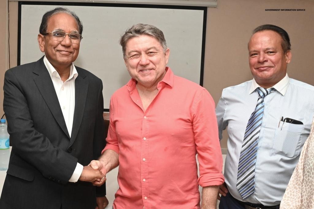 Strengthening Orthopaedic Care With Global Expertise Strengthening Orthopaedic Care With Global Expertise