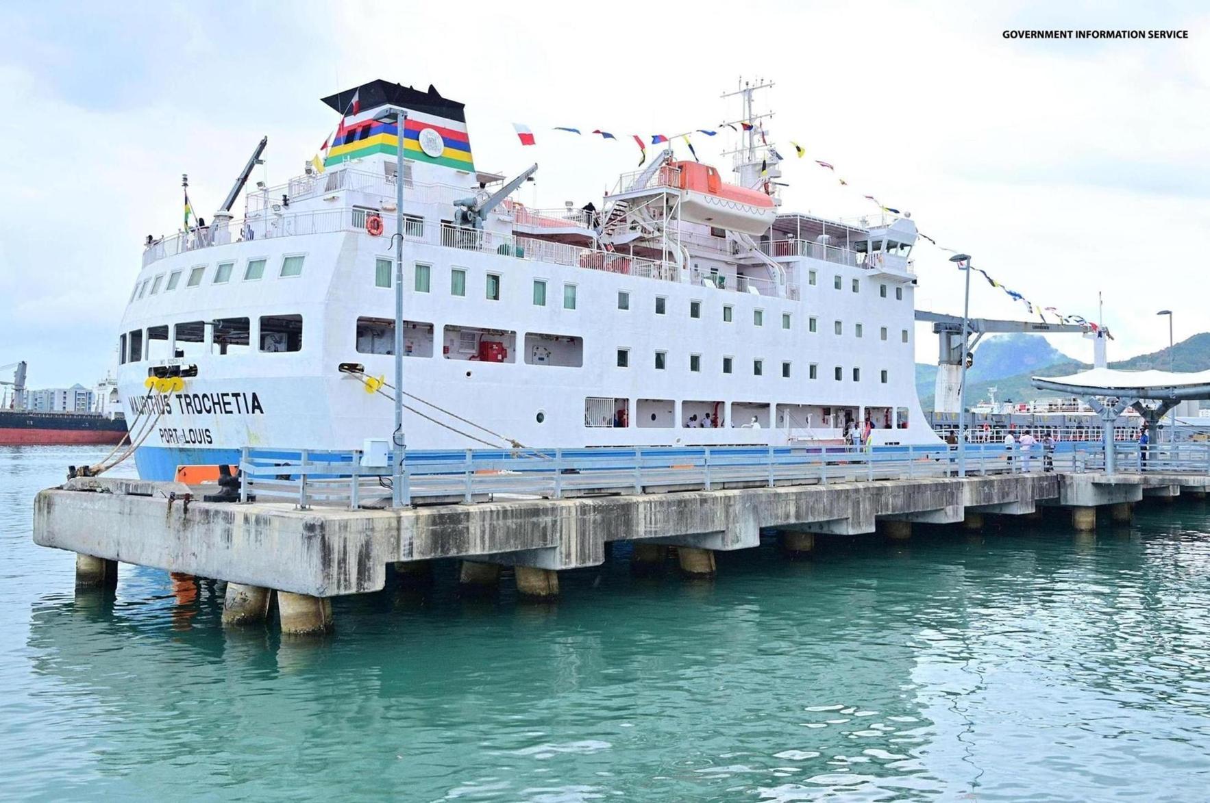 Open Day Offers Unique Visit to MV Mauritius Trochetia Open Day Offers Unique Visit to MV Mauritius Trochetia
