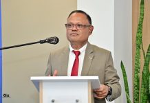 Dr. Gungapersad Advocates Leadership Skills Beyond Academics Dr. Gungapersad Advocates Leadership Skills Beyond Academics