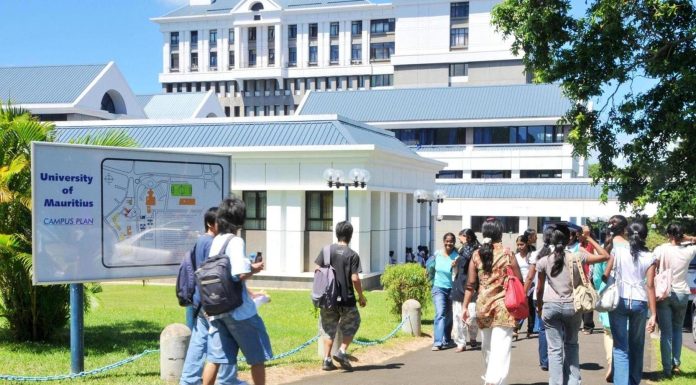 University of Mauritius Signs MoU with University of Pretori University of Mauritius Signs MoU with University of Pretori