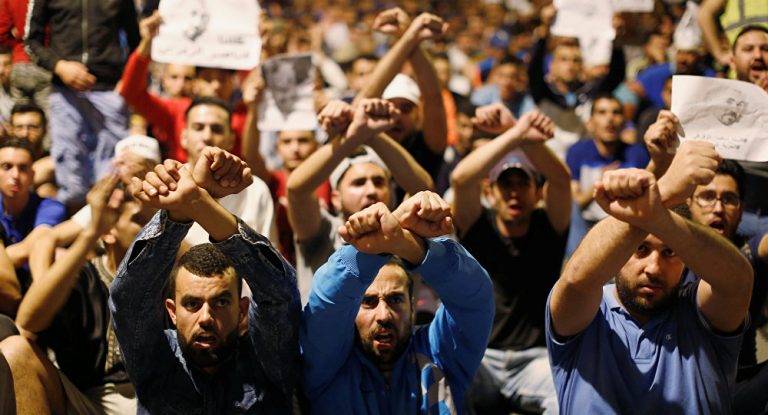 كتاب وفنانون ينددون بأحكام معتقلي الريف في بيان تضامني