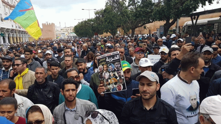 عريضة لدعوة البرلمان للعفو العام عن “معتقلي الريف”