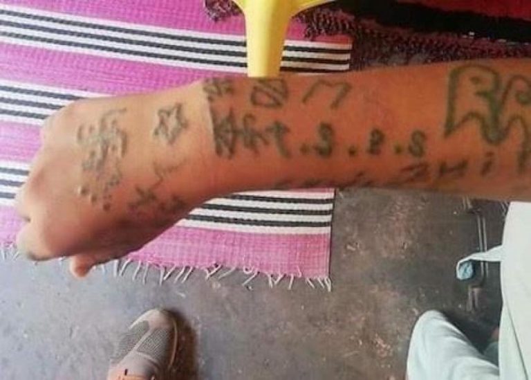 بدأ محاكمة المتهمين في قضية “فتاة الوشم”
