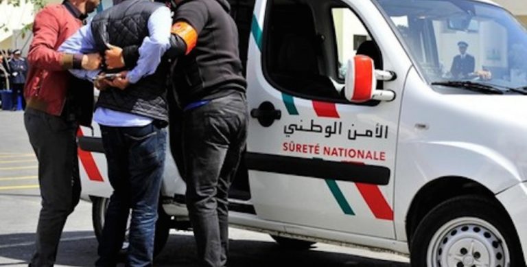 تفكيك شبكة تنشط في الاتجار بالبشر والهجرة السريّة