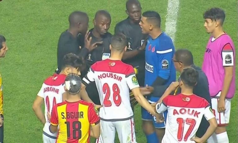 الجديد عن استعمال “الفار” في مباراة الترجي والوداد