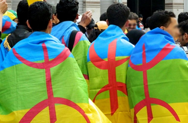 وأخيرا المغرب يقرّ ترسيم اللغة الأمازيغية