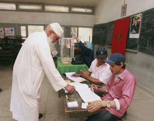 وزارة الداخلية تذكر”غير المقيدين” باللوائح الانتخابية بالتسجيل قبل نهاية شهر دجنبر