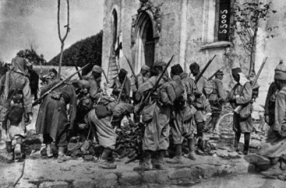 تاريخ جيش التحرير المغربي(6): الأوضاع بالمغرب قبيل انطلاق 02 أكتوبر 1955