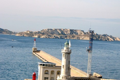المغرب يرفض ضغوطات برلمان إسبانيا بشأن ترسيم المياه البحرية