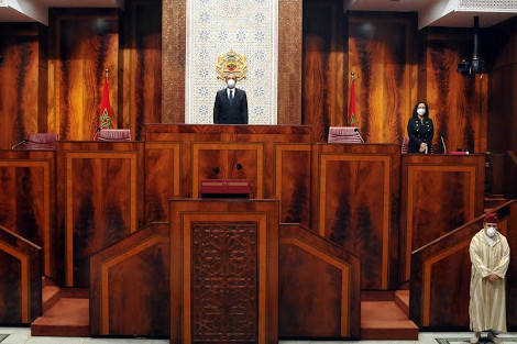 المالكي يطالب النواب بتأجيل التدافع السياسي والالتفاف وراء الملك