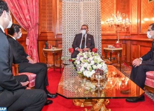 رباح: على المغاربة أن يقتدوا بالملك الذي حرص على ارتداء الكمامة الطبية
