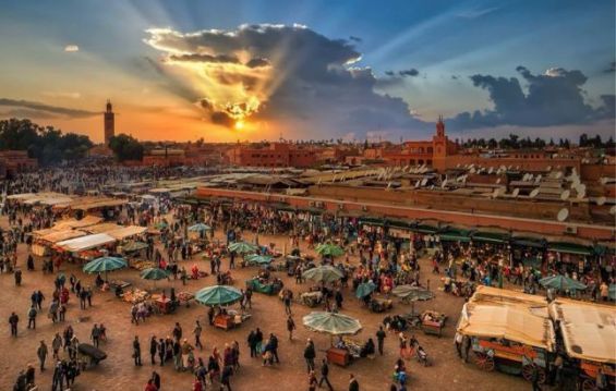 مراكش تستقبل أول فوج يضم 160 سائحا فرنسيا