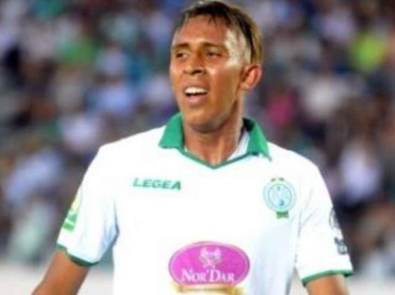 لاعب الرجاء الرياضي سفيان راحيمي يخضع لعملية جراحية
