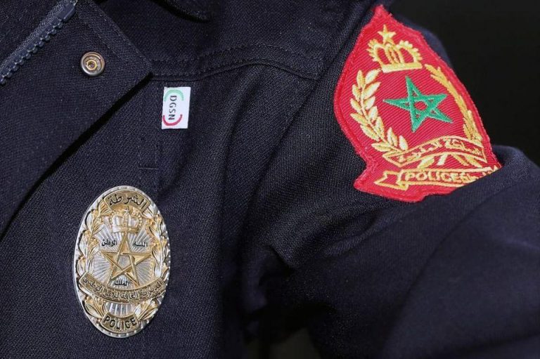 مراكش: توقيف سيدة وإبنها يشتبه تورطهما في حيازة 6025 قرصا طبيا مخدرا
