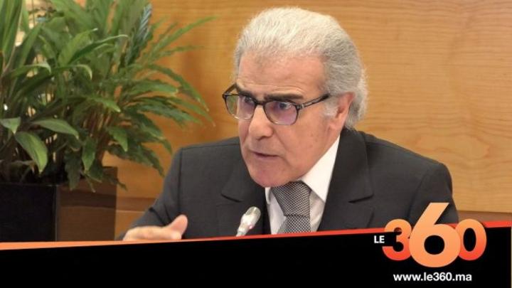 مهنيو النقل السياحي يستنجدون بالجواهري لحمايتهم من الأبناك