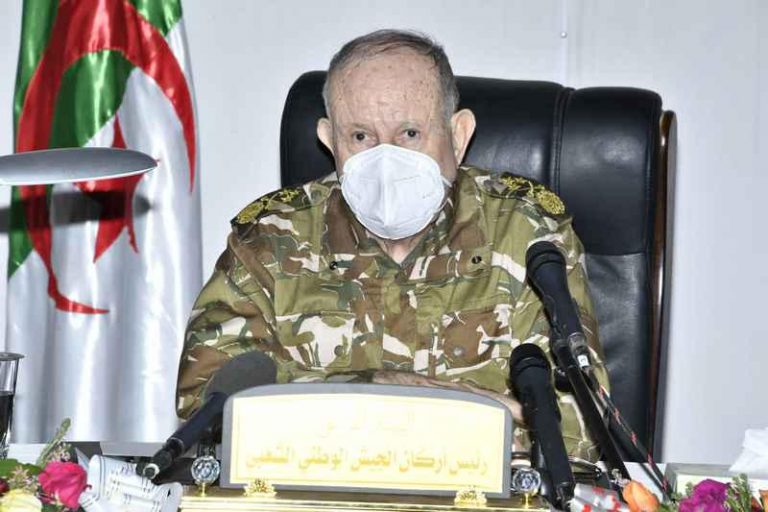 رئيس أركان الجيش الجزائري من الحدود مع المغرب: سندحر كافة المخططات المعادية