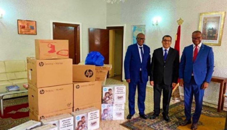 المغرب يمنح هبة من المعدات المعلوماتية لفائدة مجموعة عمل وزارة الشؤون الخارجية لجمهورية الكونغو الديموقراطية