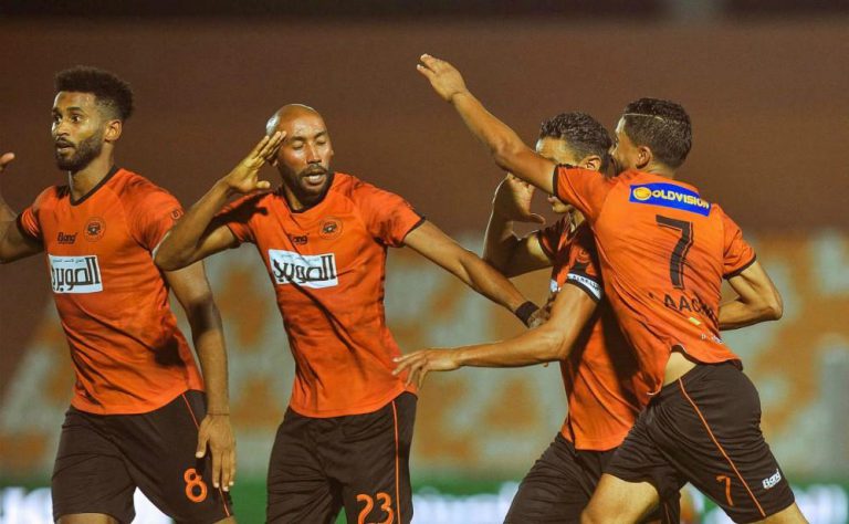 كأس الكونفدرالية الإفريقية: فريق نهضة بركان ينهزم أمام مضيفه فريق القطن الكاميروني