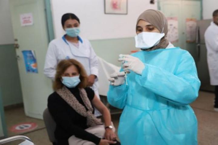 فيروس كورونا: تسجيل 466 إصابة وعدد المستفيدين من الجرعة الثانية من اللقاح يتجاوز مليونين و116 ألف شخص فيروس كورونا: تسجيل 466 إصابة وعدد المستفيدين من الجرعة الثانية من اللقاح يتجاوز مليونين و116 ألف شخص
