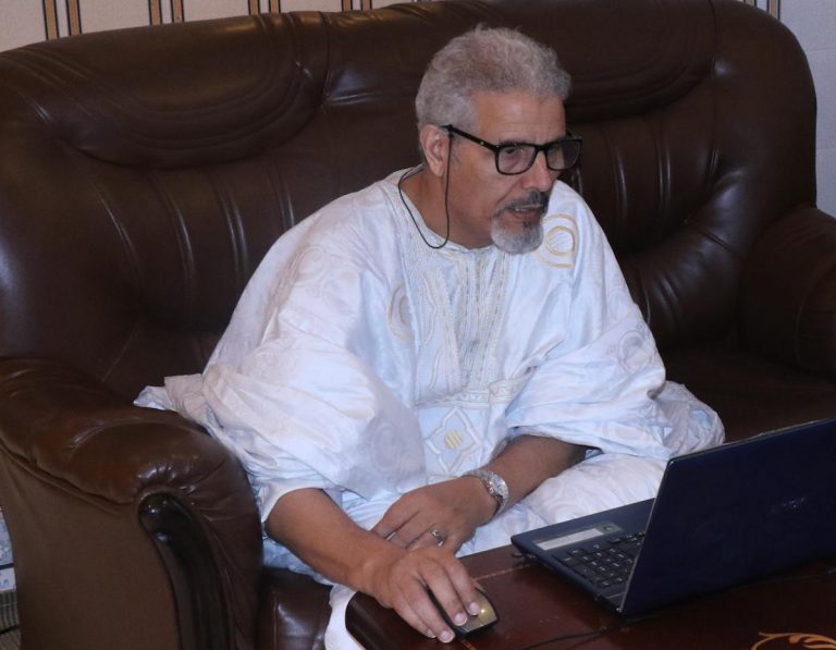 الرواية الأخرى مع المحجوب السالك: الجزائر قبلت تسليح البوليساريو لقطع الطريق أمام القذافي #3