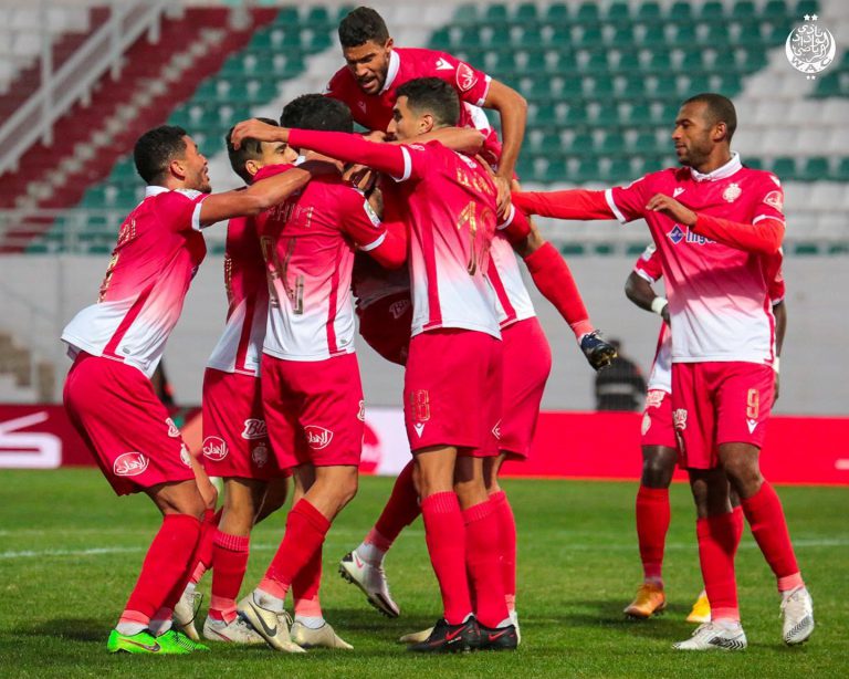 الوداد البيضاوي يواجه مولودية الجزائر في ربع نهائي دوري أبطال إفريقيا
