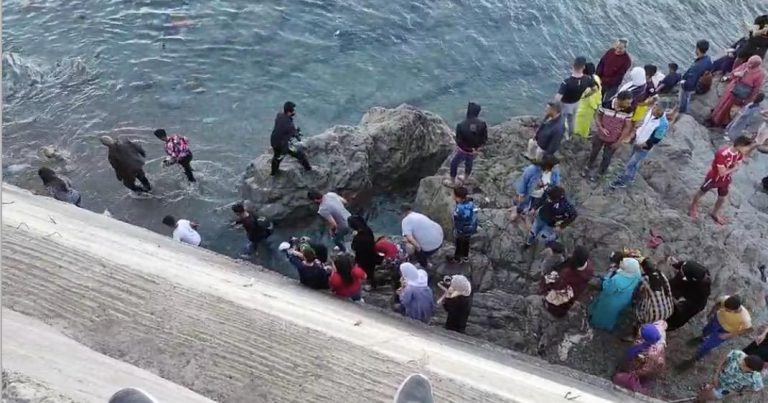 الخوف يدفع تجار مدينة سبتة لإغلاق متاجرهم