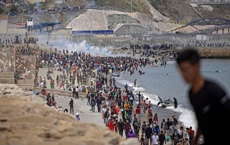 أزمة الهجرة في سبتة: الولايات المتحدة تدعو المغرب وإسبانيا إلى العمل معا