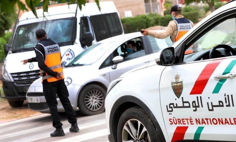 فاس: عناصر أمنية تضطر لاستخدام أسلحتها لتوقيف ثلاثة أشخاص عر ضوا المواطنين وعناصر الشرطة لاعتداء خطير فاس: عناصر أمنية تضطر لاستخدام أسلحتها لتوقيف ثلاثة أشخاص عر ضوا المواطنين وعناصر الشرطة لاعتداء خطير