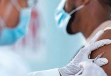 مالي: انطلاق عملية تلقيح المغاربة ضد كورونا بسفارة المملكة مالي: انطلاق عملية تلقيح المغاربة ضد كورونا بسفارة المملكة