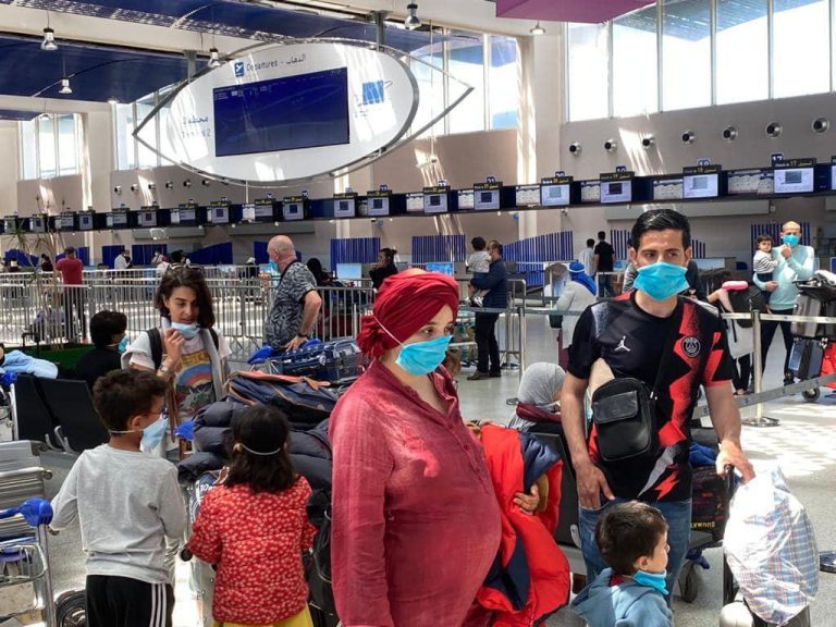 فيروس كورونا: اللجنة العلمية تقترح الحجر المنزلي للمسافرين القادمين من دول القائمة ب