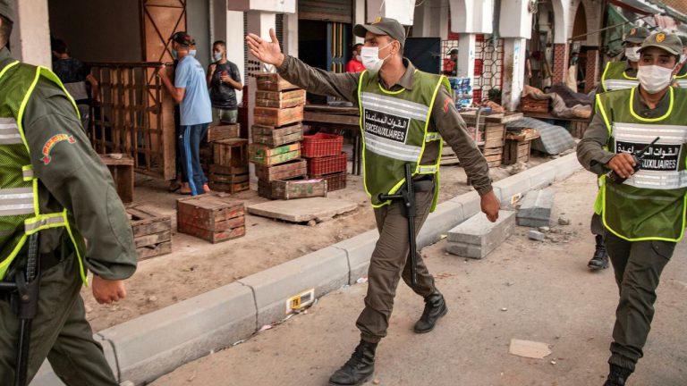 فيروس كورونا: حجر منزلي لمدة 5 أيام للمغاربة وللمنحدرين من أصول مغربية القادمين من دول القائمة ب