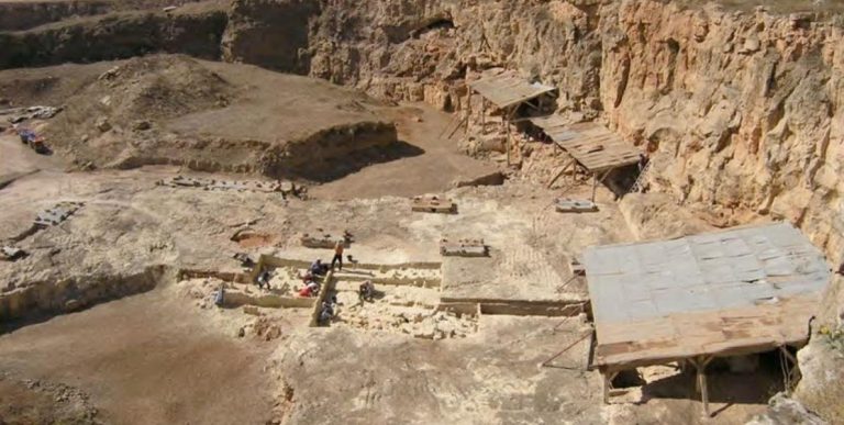 الدار البيضاء: اكتشاف أقدم أثر للثقافة الأشولية بشمال إفريقيا يعود إلى مليون و 300 ألف سنة