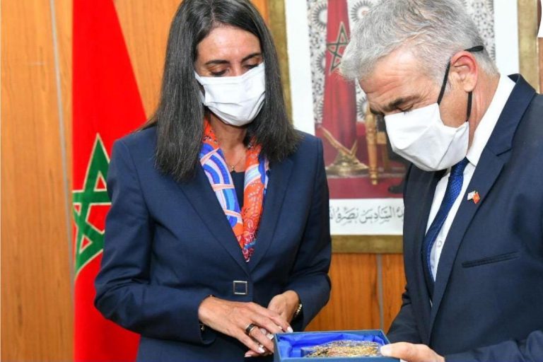 جلسة عمل بين وزيرة السياحة المغربية ووزير الخارجية الإسرائيلي