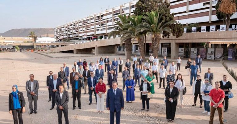 عزيز أخنوش يقدم ترشيحه لعمودية أكادير ويعد بخلق 100 فرصة عمل في المدينة