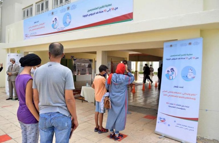 فيروس كورونا: بإمكان الفئة 12-17 سنة اختيار مركز التلقيح بدون شرط عنوان السكن وحسب نوع اللقاح المرغوب فيه