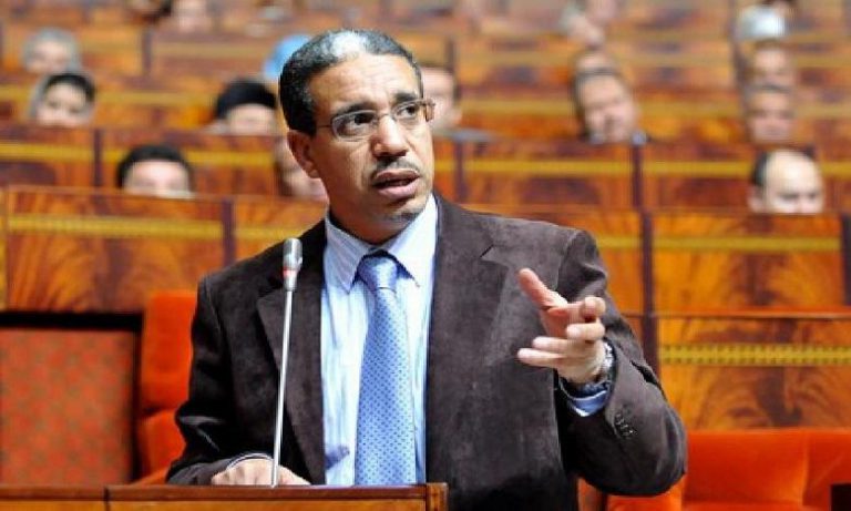 عزيز الرباح ينفي تأسيس حزب جديد