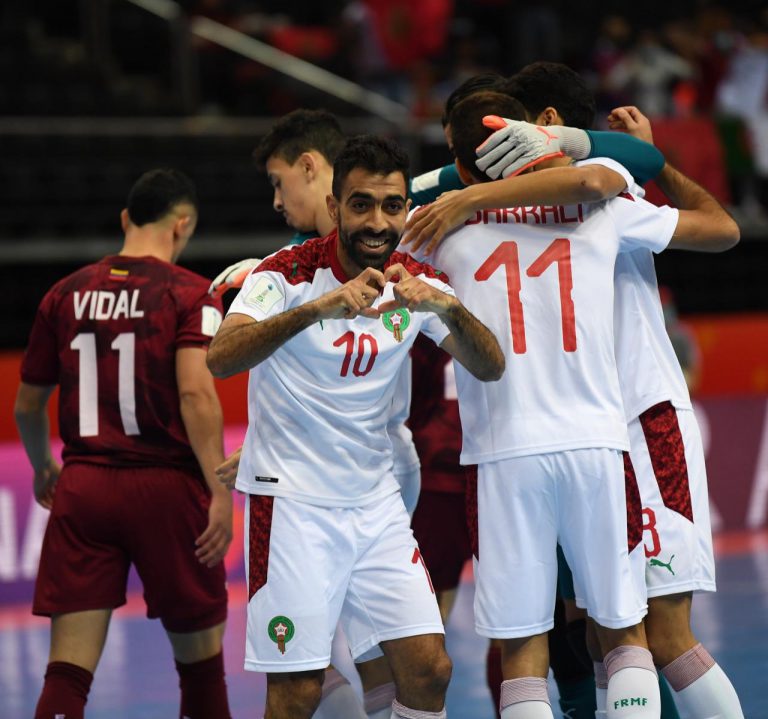 كأس العالم لكرة القدم داخل القاعة: نأهل تاريخي للمنتخب المغربي إلى دور الربع